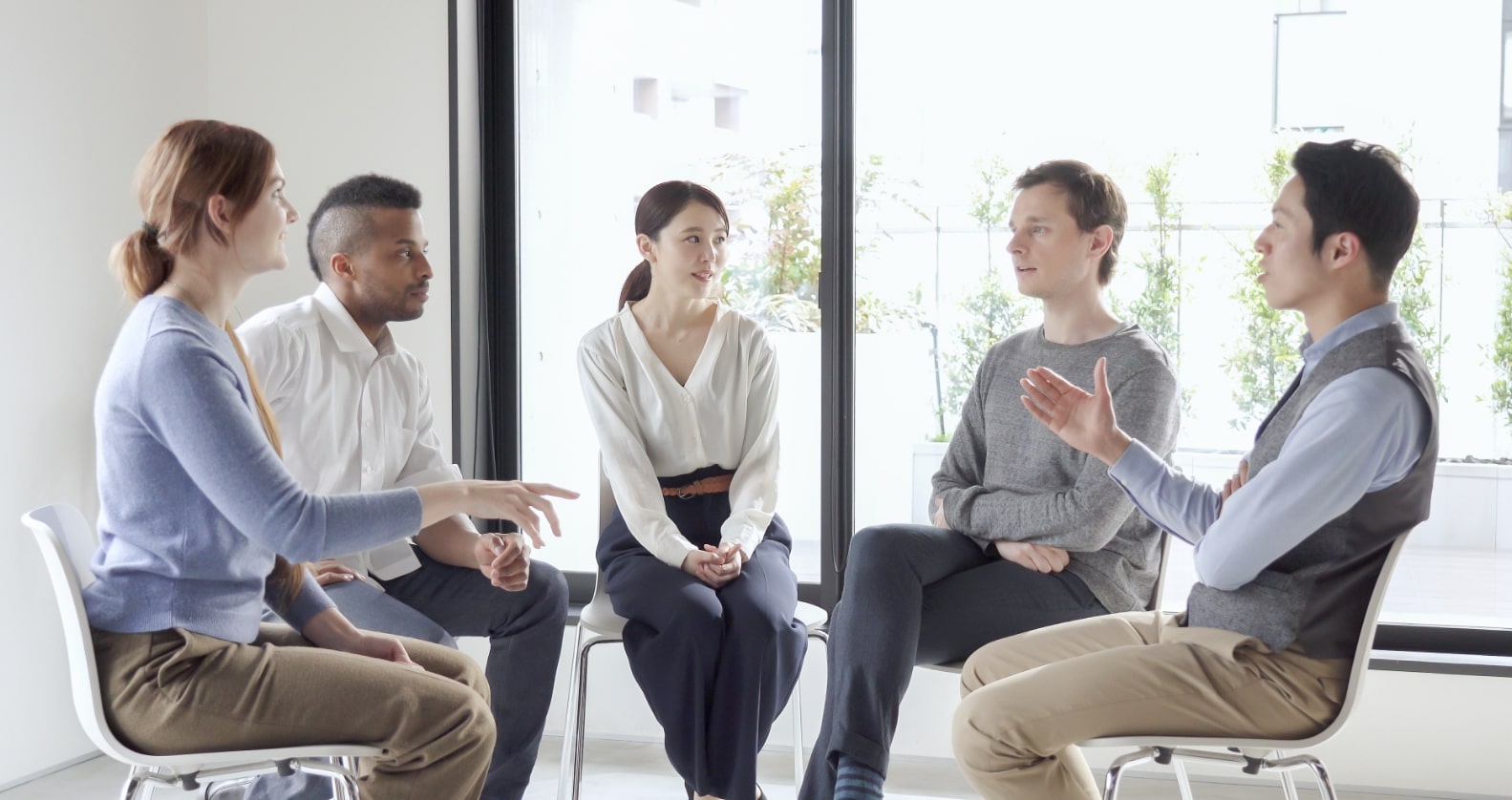 IT English Main Visual